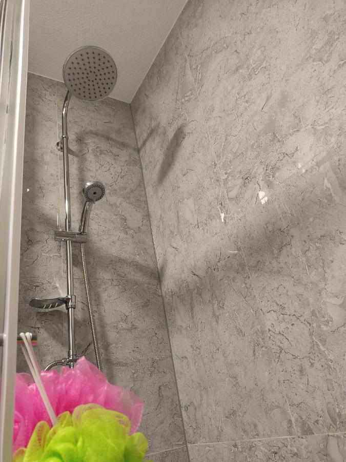 Apartment Ravnice Omis Bagian luar foto