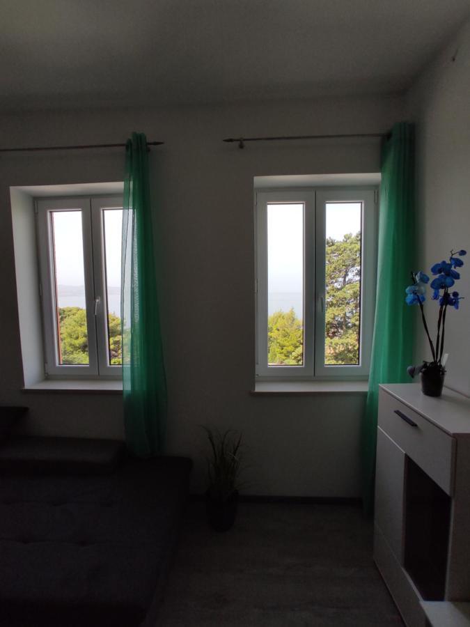 Apartment Ravnice Omis Bagian luar foto