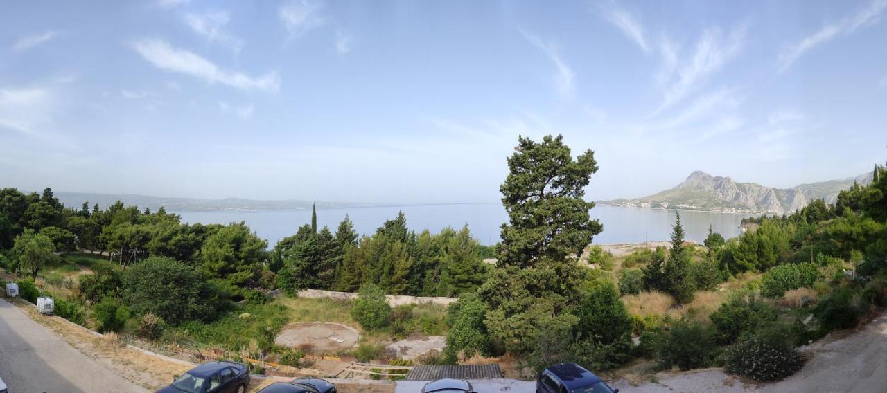 Apartment Ravnice Omis Bagian luar foto